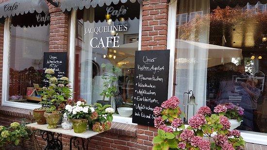 Jacquelines CAFÉ